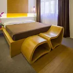 Hotel Precise House Montaperti Siena 4*